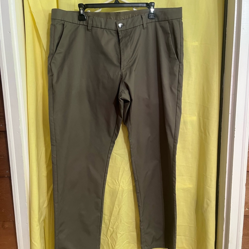 English Laundry Green Chinos for Effortless Elegance
